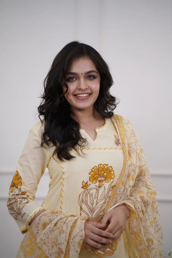 Dupatta Pant Set
