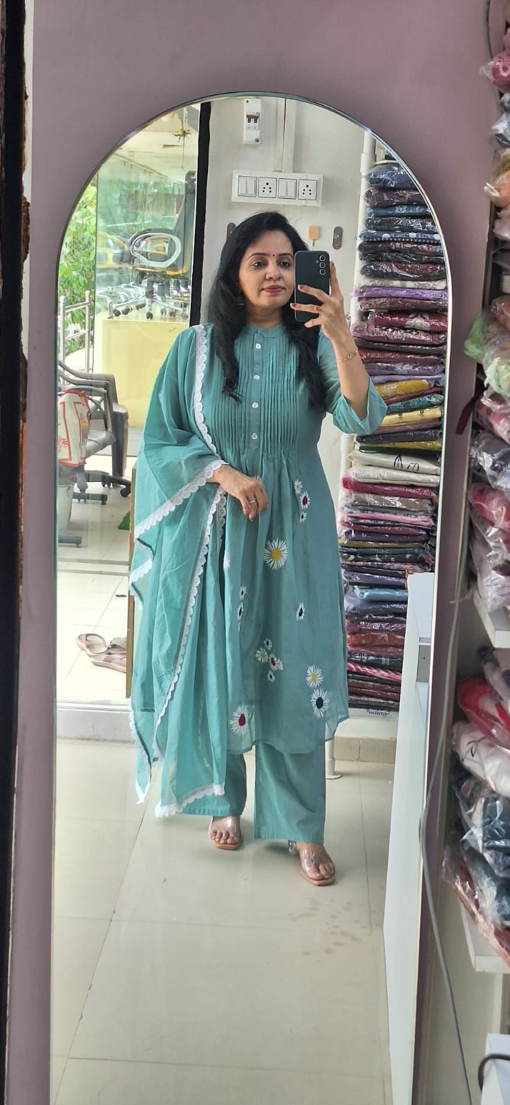 Dupatta Pants Set
