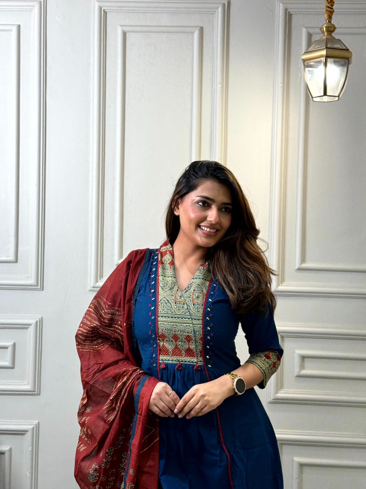 Dupatta Pants Set